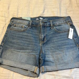 Mid-rise Jean shorts